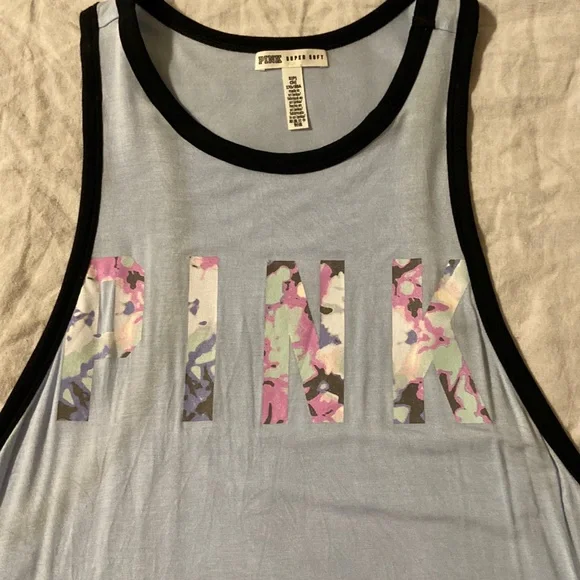 Victoria’s Secret PINK Tank - Picture 1 of 4